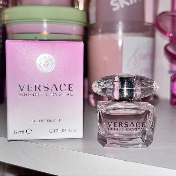 Versace Other - 💝NIB Mini Versace Bright Crystal💝0.17 oz
